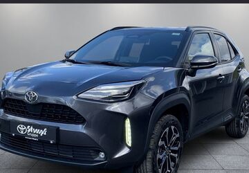 Toyota Yaris Cross 1.500 km 28.990 &euro; Würzburg 97076
