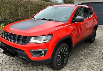 Jeep Compass 63.000 km 21.500 &euro; Büchel 56823