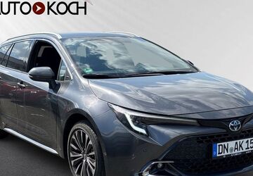 Toyota Corolla 5.096 km 31.888 &euro; Düren 52351