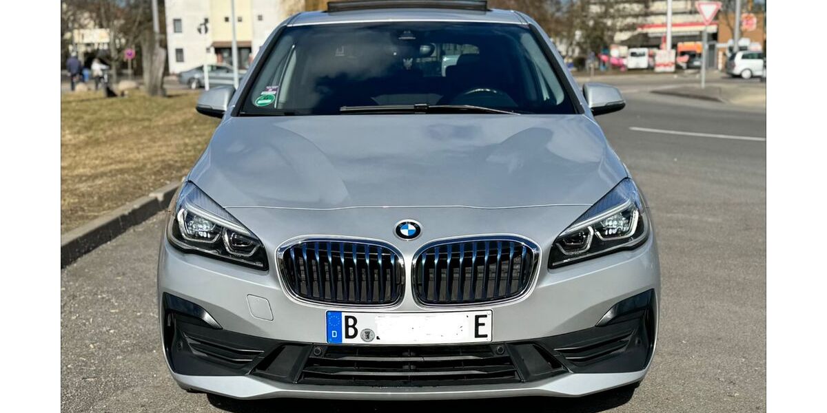 BMW 225 Active Tourer 92.429 km 17.990 &euro; Berlin 12623
