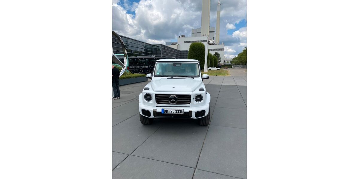 Mercedes-Benz G 580 18.000 km 185.000 &euro; Böblingen 71034