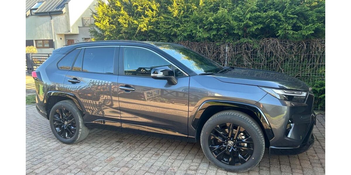 Toyota RAV 4 7.000 km 39.990 &euro; Bremen 28201