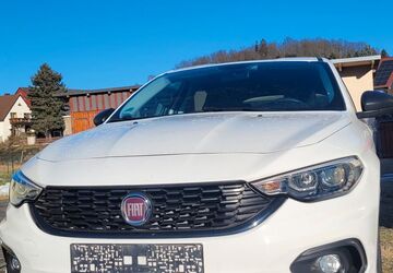 Fiat Tipo 62.500 km 10.000 &euro; Lichtenberg 09638