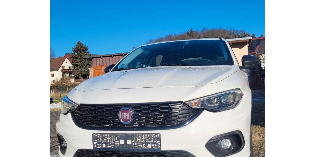 Fiat Tipo 62.500 km 10.000 &euro; Lichtenberg 09638