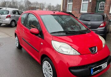 Peugeot 107 206.000 km 1.450 &euro; Hamburg 22083