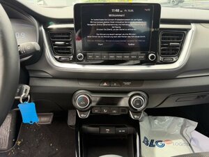 Kia STONIC 1.0T AUTOMATIK VISION NAVIGATION 17.939 km 18.990 &euro; Höhenkirchen-Siegertsbrun 85635