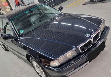 BMW 750 280.000 km 15.900 &euro; Fellbach 70734