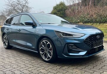 Ford Focus 12.100 km 24.750 &euro; Fichtelberg 95686