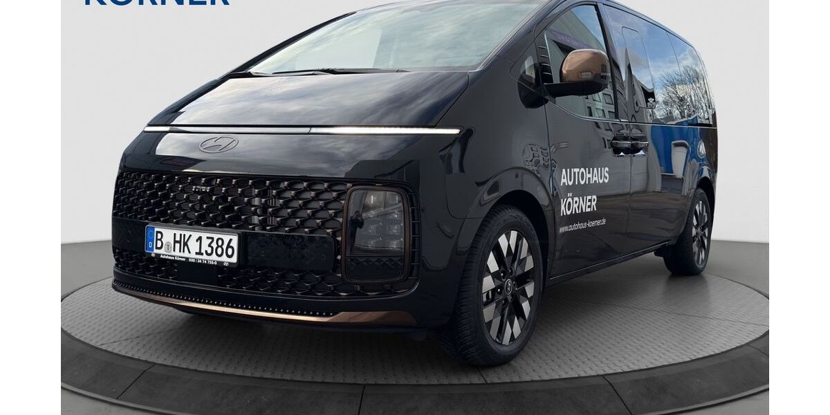 Hyundai STARIA 4.300 km 51.495 &euro; Berlin 12683