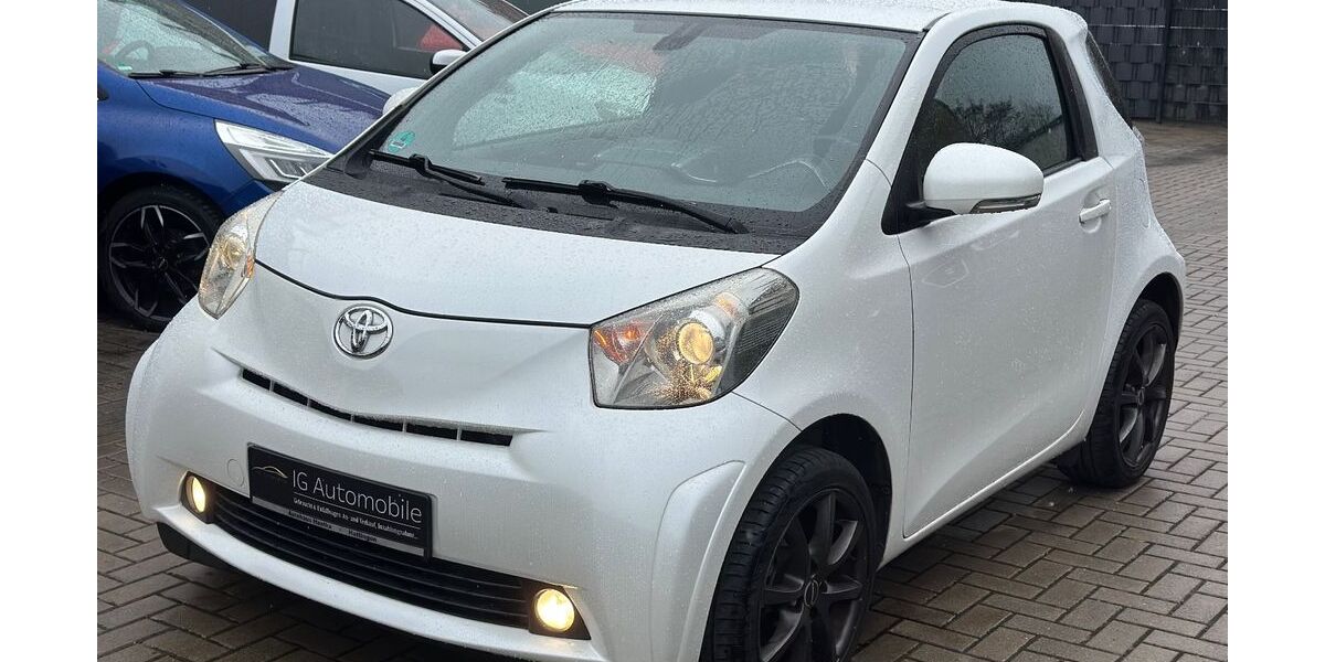 Toyota IQ 124.374 km 4.470 &euro; Köln 51109