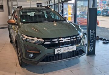 Dacia Sandero 14.300 km 17.900 &euro; Waldbröl 51545