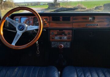 Lancia Flavia 2.000 km 12.900 &euro; Erfurt 99096