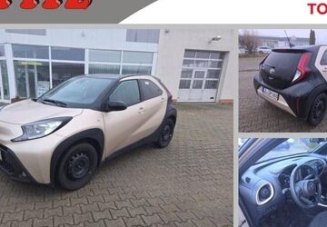 Toyota Aygo (X) 5.405 km 15.960 &euro; Burg 39288