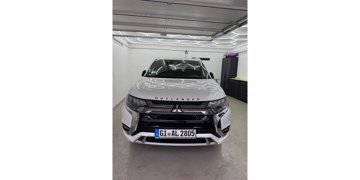 Mitsubishi Outlander 139.000 km 20.499 &euro; Grünberg 35305