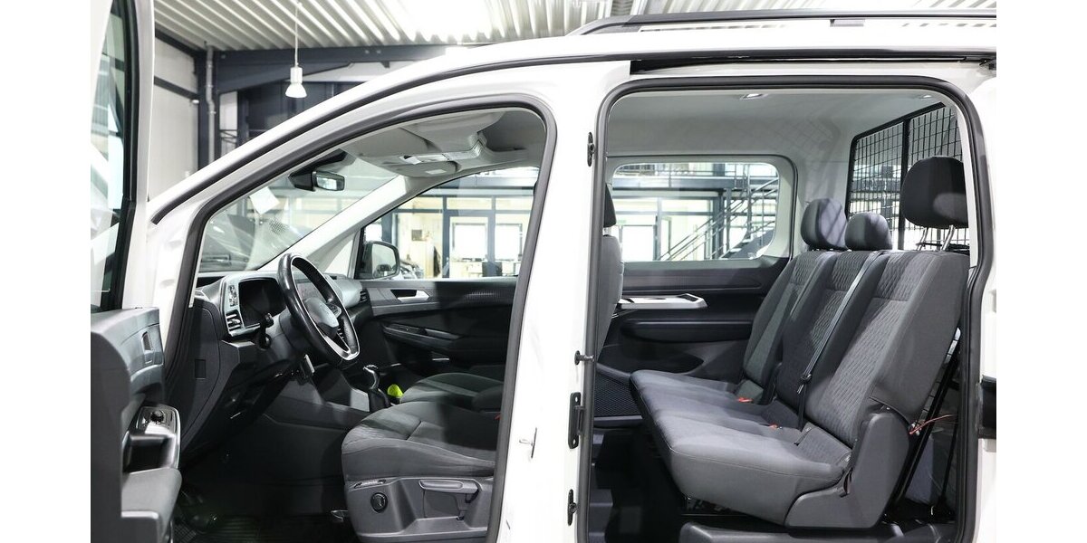 VW Caddy Maxi KOMBI 2.0 TDI 4M LIFE IQ ALLRAD OPTIK 95.000 km 25.881 &euro; Hamm 59077