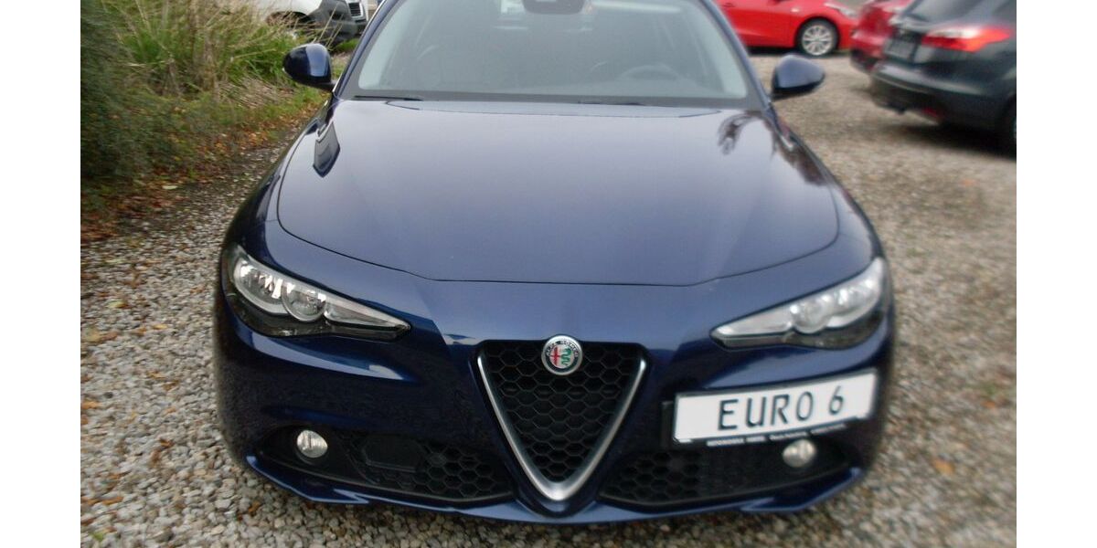 Alfa Romeo Giulia 98.000 km 14.950 &euro; Übach-Palenberg 52531