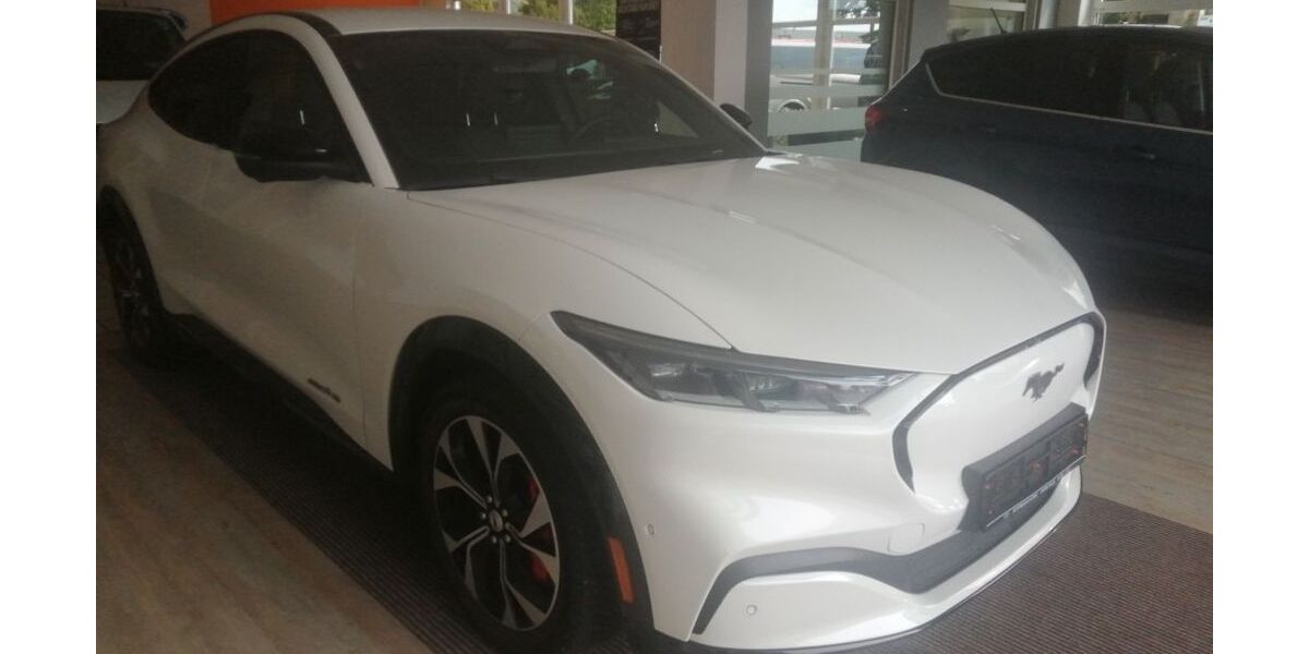 Ford Mustang Mach-E 19.500 km 33.499 &euro; Dahme/Mark 15936