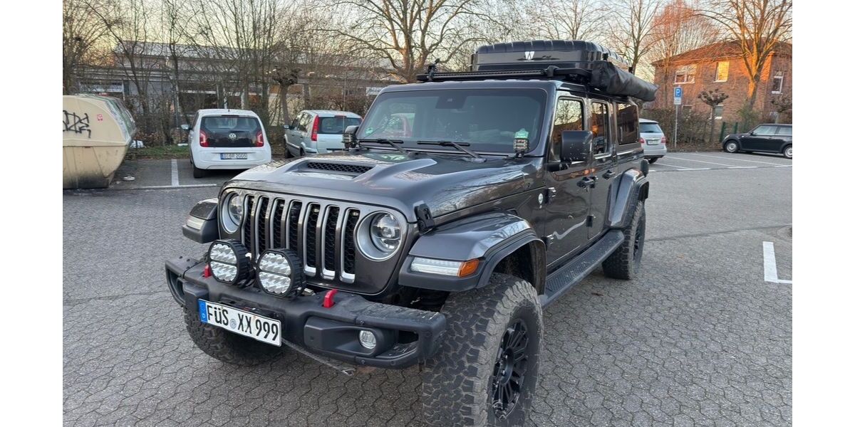 Jeep Gladiator 63.800 km 58.880 &euro; Merenberg 35799