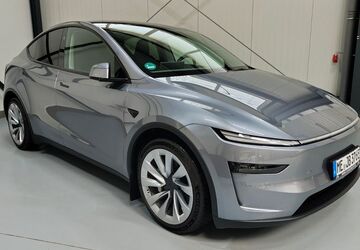 Tesla Model Y 5.950 km 64.889 &euro; Haan 42781