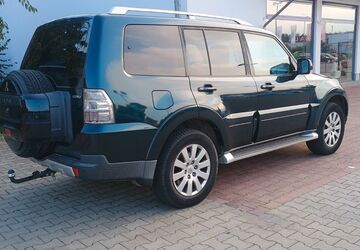 Mitsubishi Pajero 208.000 km 10.000 &euro; Berlin 12305