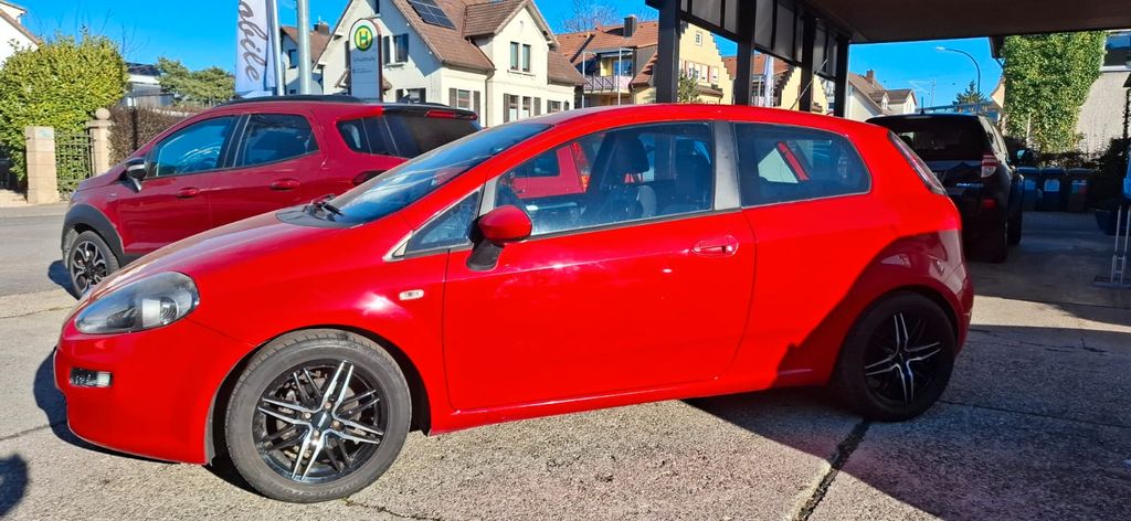 Fiat Grande Punto 36.000 km 4.900 &euro; Freiburg 79111