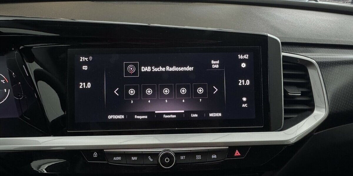 Opel Grandland 1.2 Turbo GS Line CarPlay Cam 7.412 km 18.740 &euro; Lich 35423
