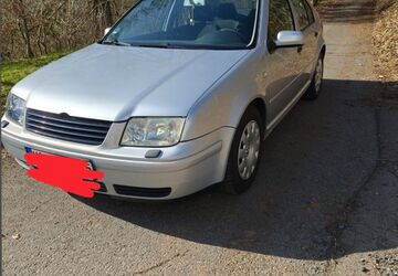 VW Bora 181.500 km 1.790 &euro; Hessisch Lichtenau 37235