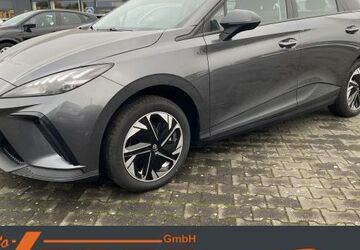 MG 4 4.693 km 19.980 &euro; Kleve 47533