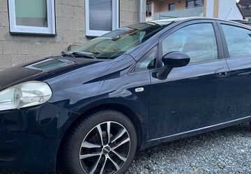 Fiat Punto 156.000 km 2.750 &euro; Dierdorf 56269