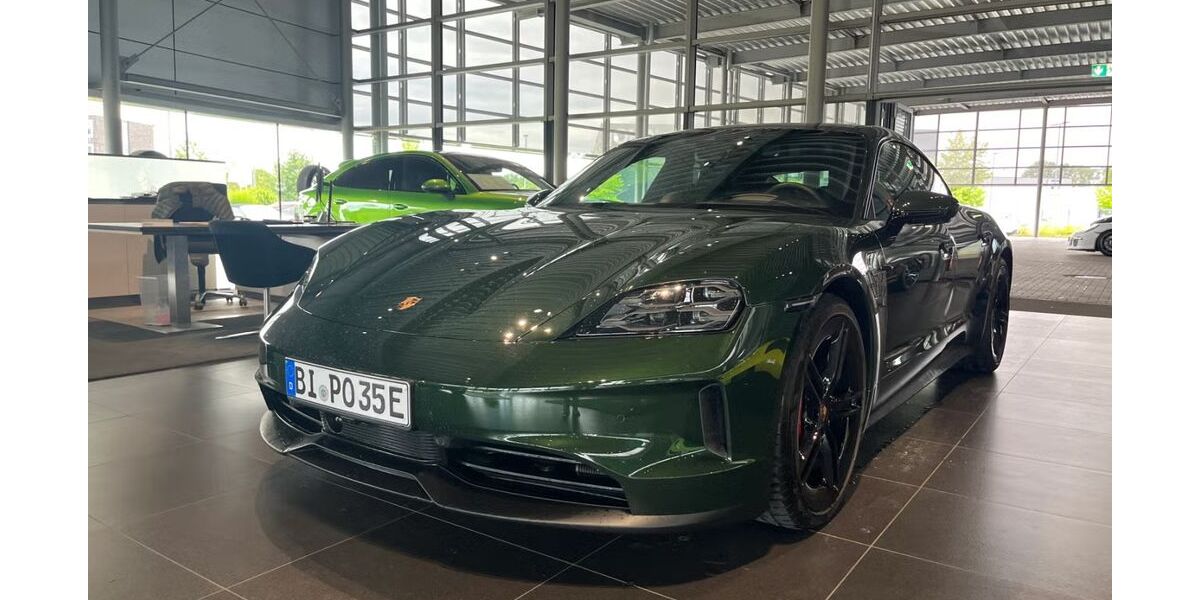 Porsche Taycan 13.900 km 119.700 &euro; Bielefeld 33719