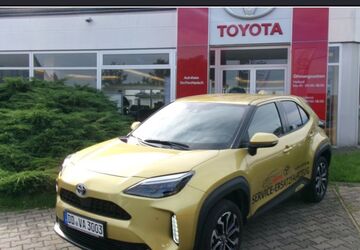 Toyota Yaris Cross 16.300 km 25.890 &euro; Dresden 01259