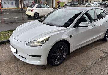 Tesla Model 3 52.000 km 24.900 &euro; Leverkusen 51381
