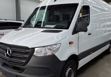 Mercedes-Benz Sprinter 13.766 km 43.911 &euro; Cottbus 03042