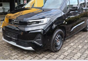 Opel Combo Life 8.300 km 30.290 &euro; Ulm 89073