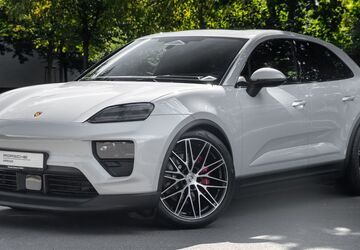 Porsche Macan 3.500 km 122.900 &euro; Berlin 10587