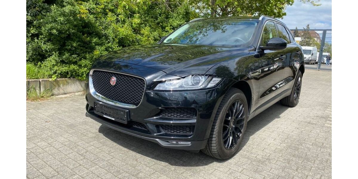 Jaguar F-Pace 180.247 km 16.990 &euro; Berlin 13581