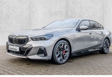 BMW 550 28.520 km 73.890 &euro; Unna 59425