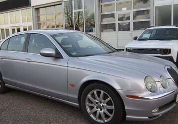 Jaguar S-Type 159.200 km 4.990 &euro; Zimmern ob Rottweil 78658