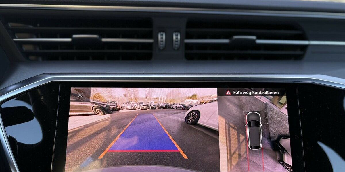 Audi A6 Avant 45 TFSI quattro S-LINE/MEMORY/360°3D 112.242 km 28.900 &euro; Villingen-Schwenningen 78054