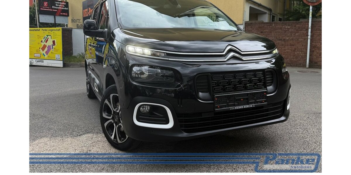 Citroen Berlingo Shine M 130*Pano*SHZ*DAB*NAV*KEYL.*TotW 87.475 km 15.890 &euro; Berlin 13187