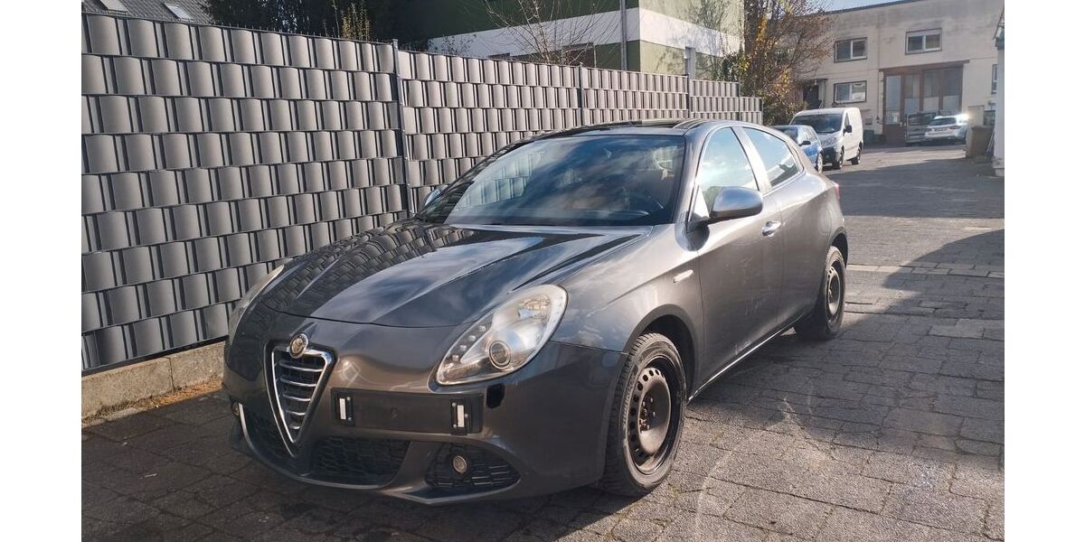 Alfa Romeo Giulietta 165.627 km 2.880 &euro; Langenselbold bei Frankfurt/Main 63505