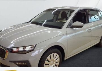 Skoda Scala 24.377 km 17.950 &euro; Bochum 44809
