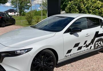 Mazda 3 4.231 km 28.650 &euro; Rostock-Roggentin 18184