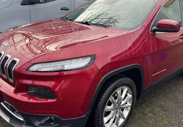 Jeep Cherokee 133.000 km 13.950 &euro; Saarlouis 66740