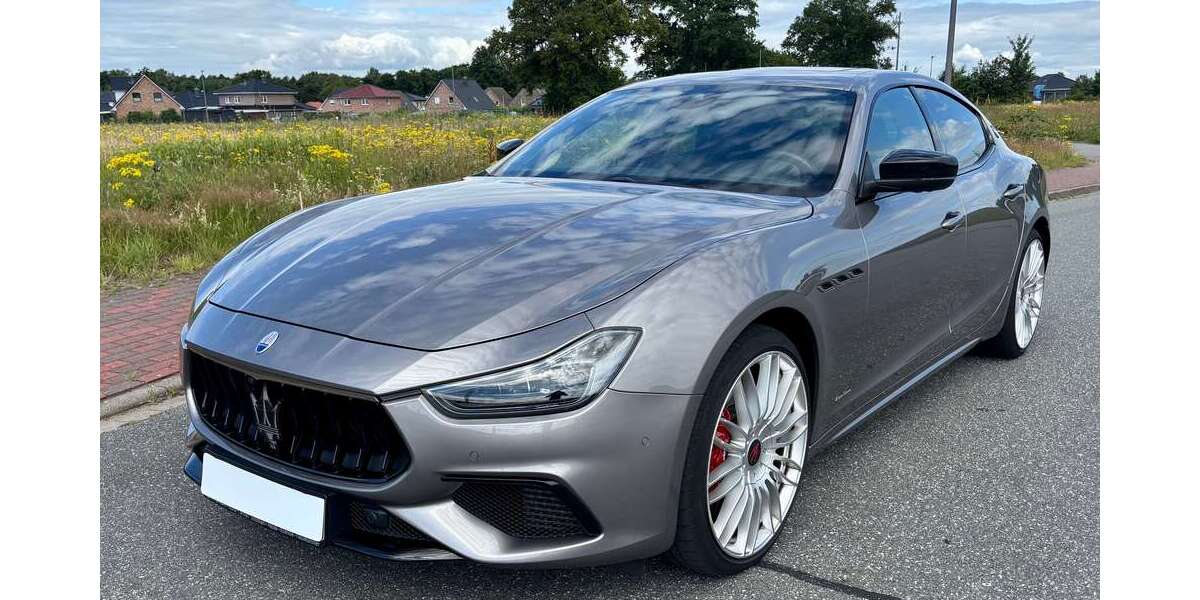 Maserati Ghibli 36.800 km 38.950 &euro; Breitenburg 25524
