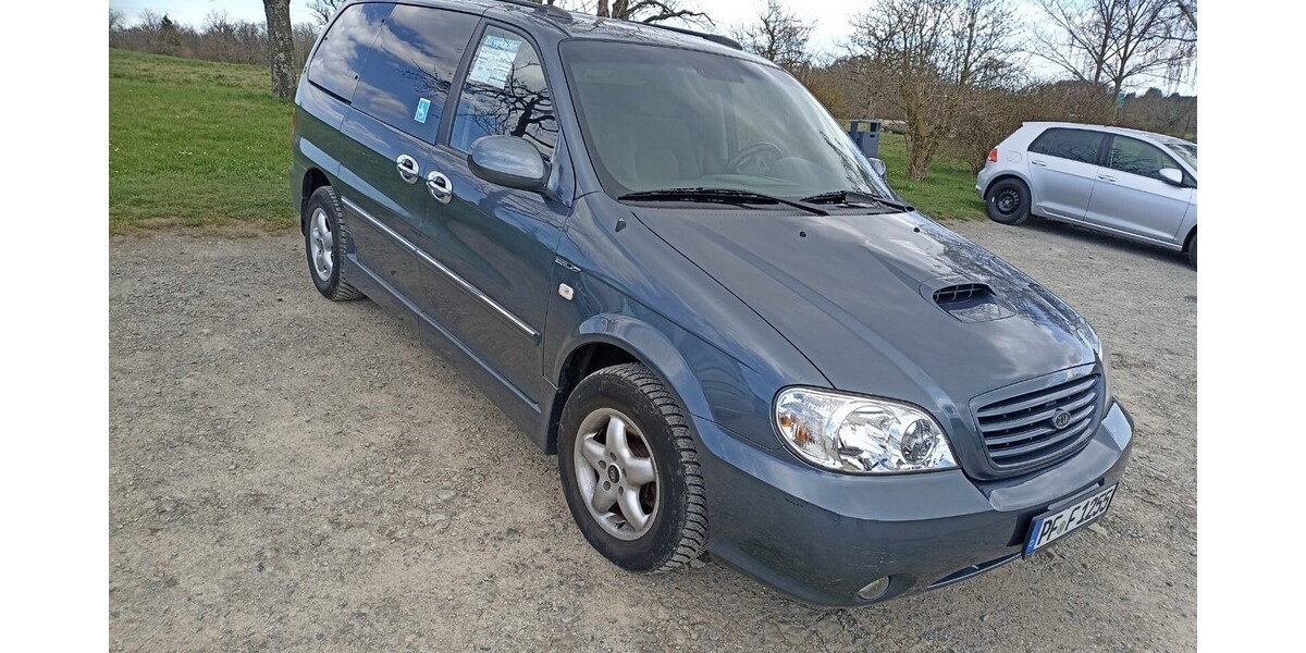 Kia Carnival 107.000 km 11.999 &euro; Birkenfeld 75217