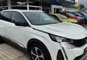 Peugeot 5008 51.315 km 26.390 &euro; Penzberg 82377