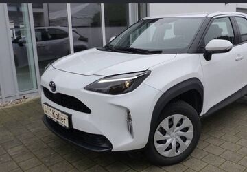 Toyota Yaris Cross 25.200 km 21.400 &euro; Bad Gögging 93333