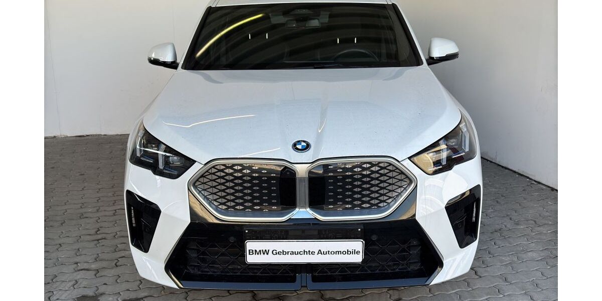 BMW iX2 19.443 km 45.780 &euro; Heilbronn 74076