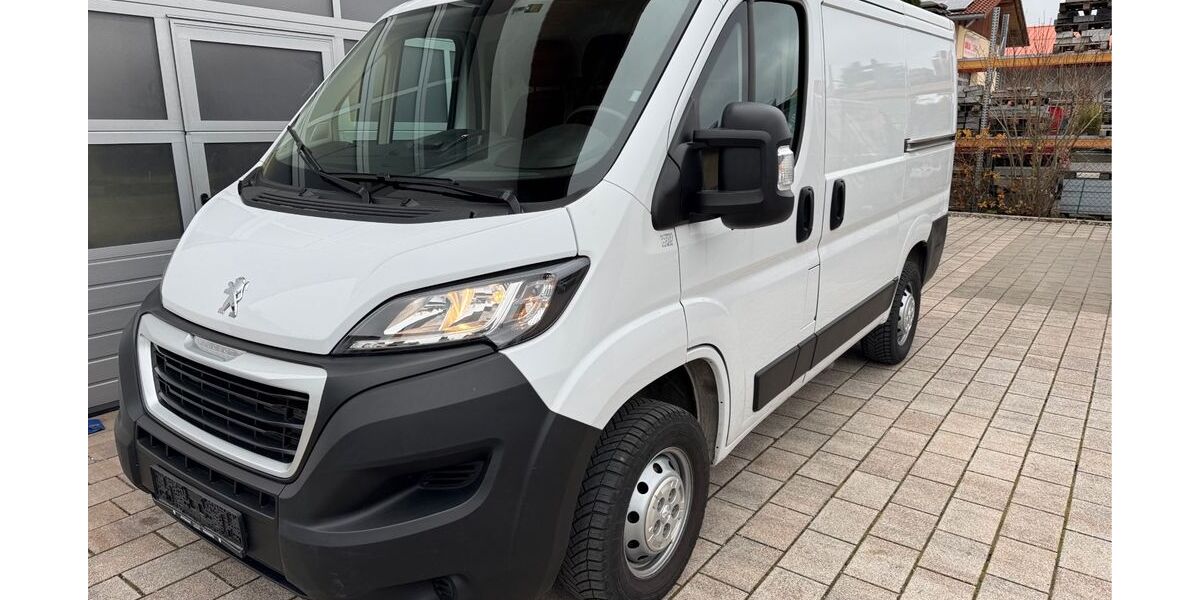 Peugeot Boxer 16.900 km 21.420 &euro; Geretsried bei München 82538
